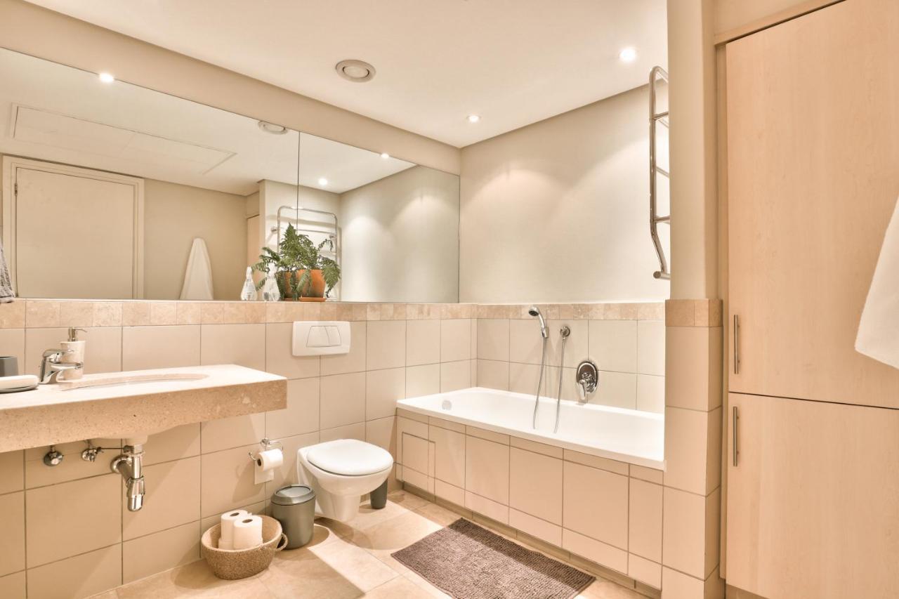 Elegant V&A Waterfront Canal Apartment Cidade Do Cabo Exterior foto