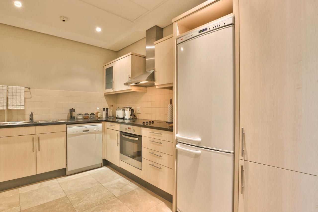 Elegant V&A Waterfront Canal Apartment Cidade Do Cabo Exterior foto